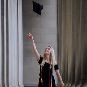 Meet your Posher, Chloe